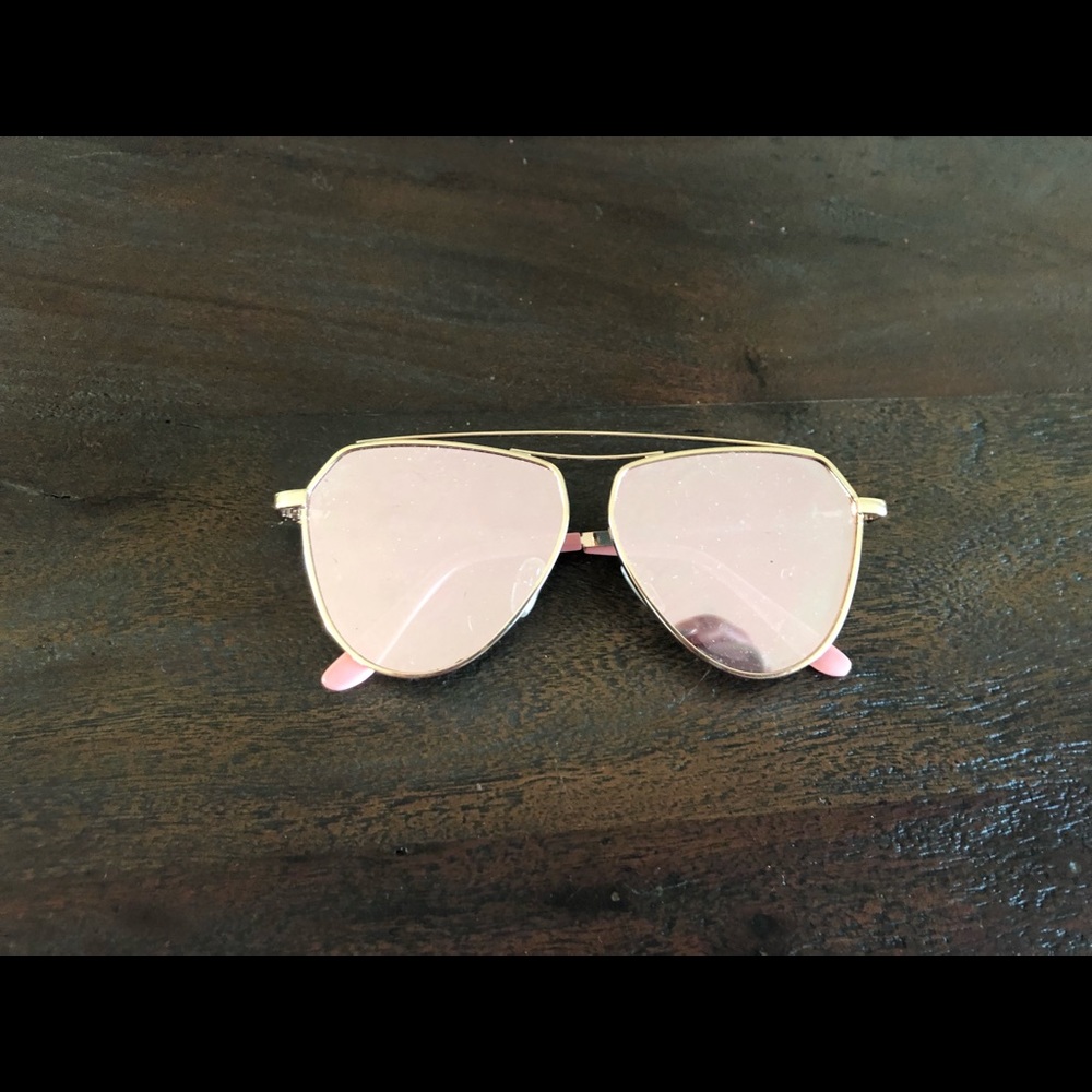 FREE WITH PURCHASE - Sunglasses